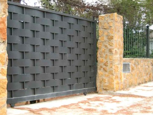 puerta_de_bandas_Albamalla1